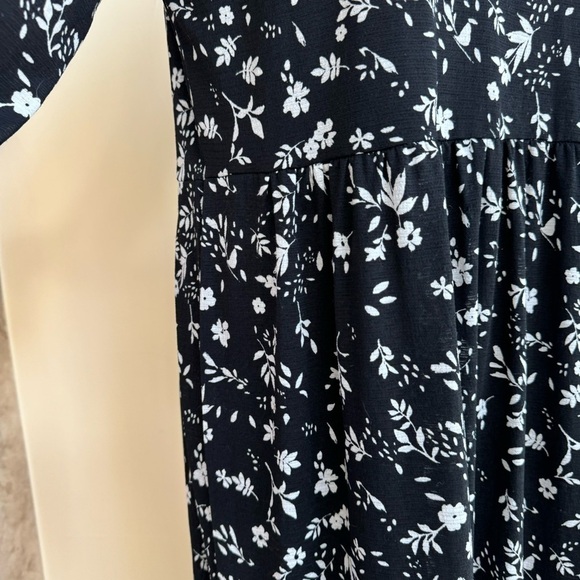 Jane and Delancey Black Floral Stretch High Waist A Line Midi Womens Size M - Picture 6 of 15